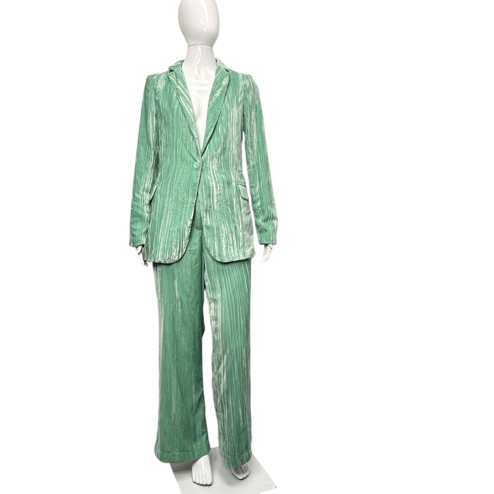 NWT Nasty Gal You're Losing Your Touch Velvet Mint 2-Pc Blazer Pant Set Sz 8
